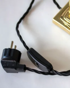 Bordslampa mässing - Modell 1900 med vit skärm