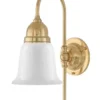 Vägglampa - Ahlström mässing, opalvit klocka