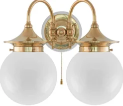Vägglampa - Tigerstedt mässing, opalvita klot