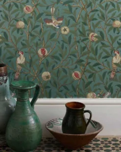 William Morris & Co. Tapet - Bird & Pomegranate Charcoal/Sage